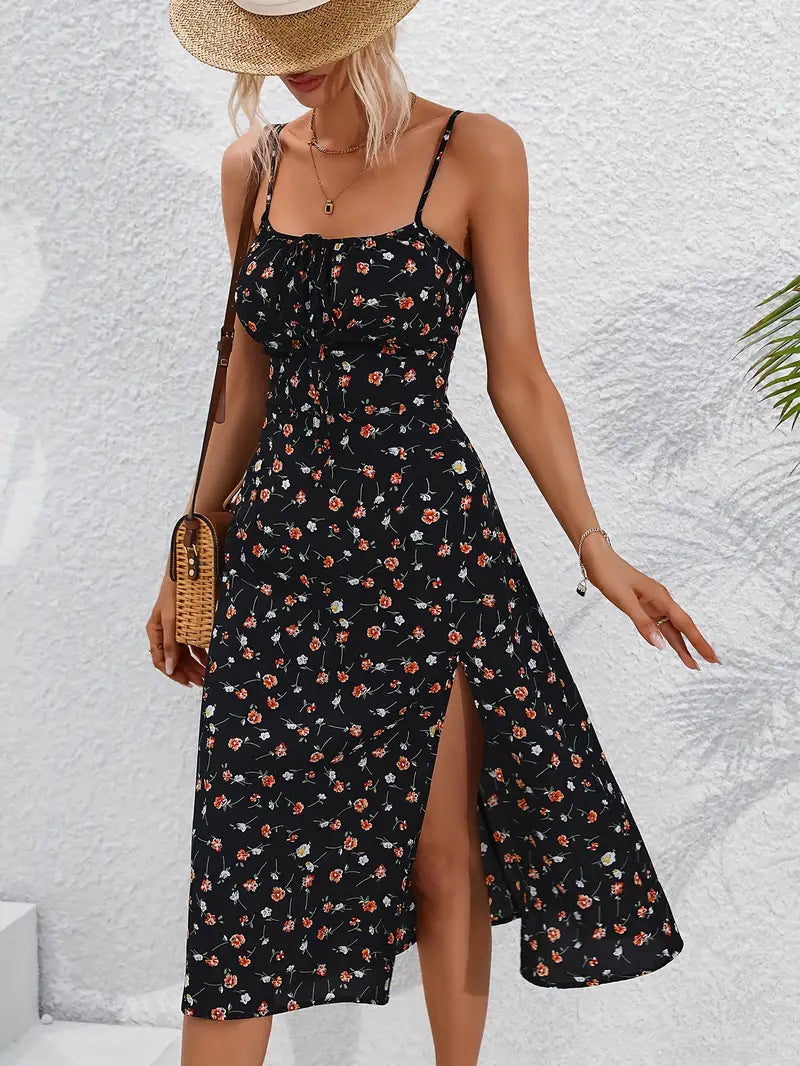Czarna letnia sukienka maxi z eleganckim rozcięciem i ramiączkami spaghetti