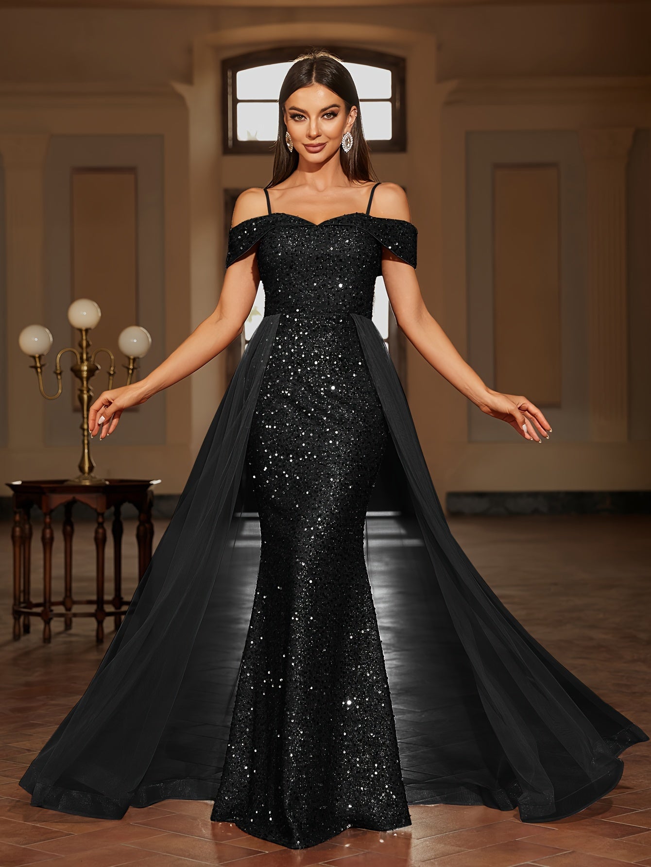 Rosalin | Elegancka i bardzo ładna sukienka wieczorowa