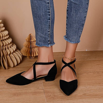 Lorie - Modne płaskie buty damskie w jednokolorowym designie