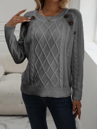 Amelia | Stylowy sweter z ozdobnymi guzikami
