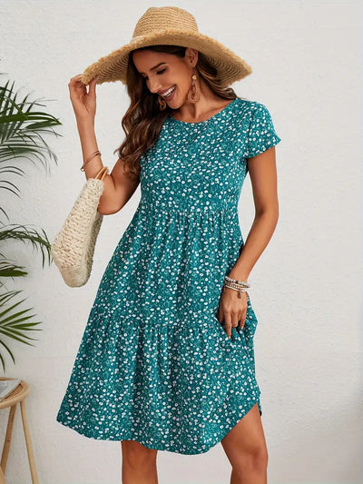 Letnia sukienka w kwiaty z krótkim rękawem w stylu vintage