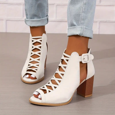 Elrica - urocze sandały typu peep toe w stylu vintage na grubym obcasie