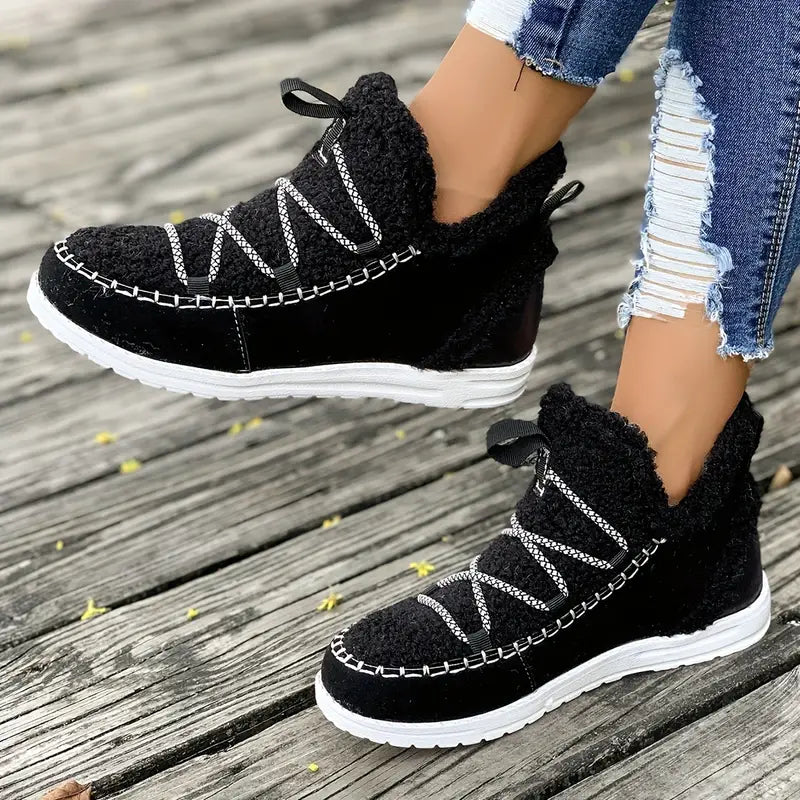 Damskie płaskie buty zimowe - Buty casual z materiału i PU