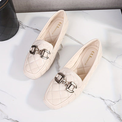 Czarne loafersy Penny, pikowany wzór z cekinami, lekkie płaskie buty