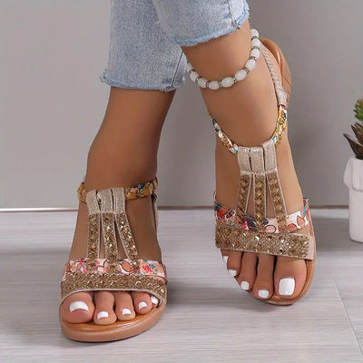 Nille - Boho Glam Plecione sandały na koturnie ze strasami