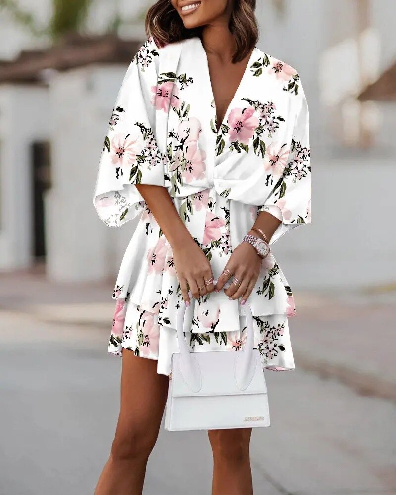Jessica - Kwiecista mini sukienka boho na lato