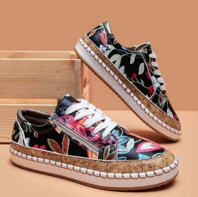 Buty w kwiaty MiaSofii