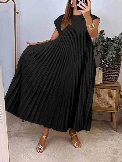 Ponadczasowa czarna plisowana sukienka maxi - Elegancka linia A bez rękawów