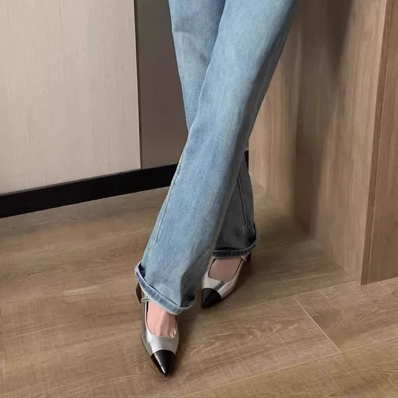 Damskie płaskie buty z łańcuszkiem