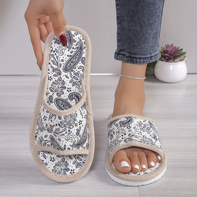 Letnie kapcie damskie - Lekkie, kolorowe kapcie z wzorem paisley