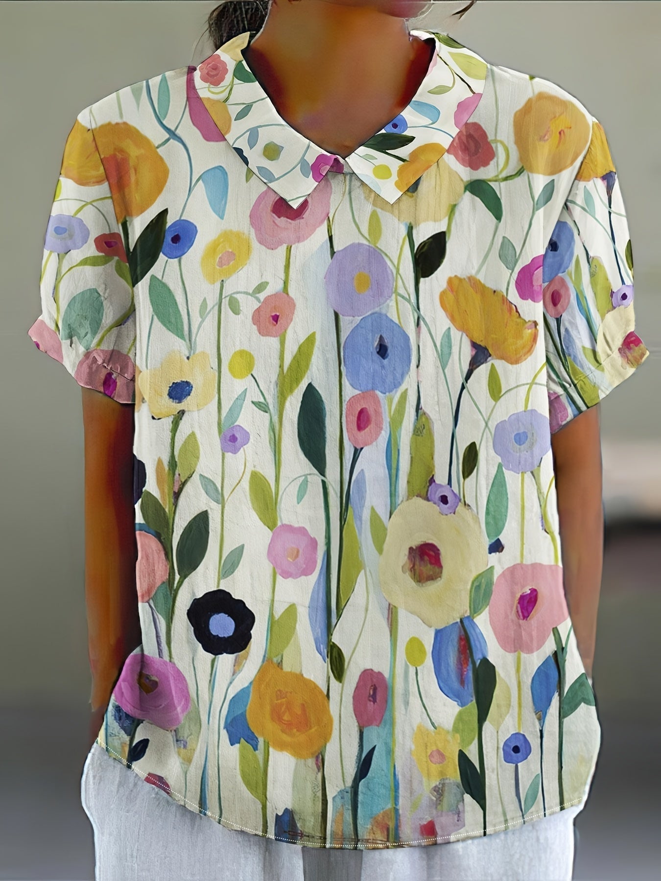 Linneblus för kvinnor med blommönster i oljemålning - Casual & luftig
