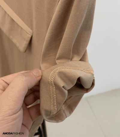 Casualowa koszulka typu oversize z imitacją kieszeni