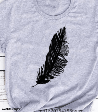 T-shirt z nadrukiem piór